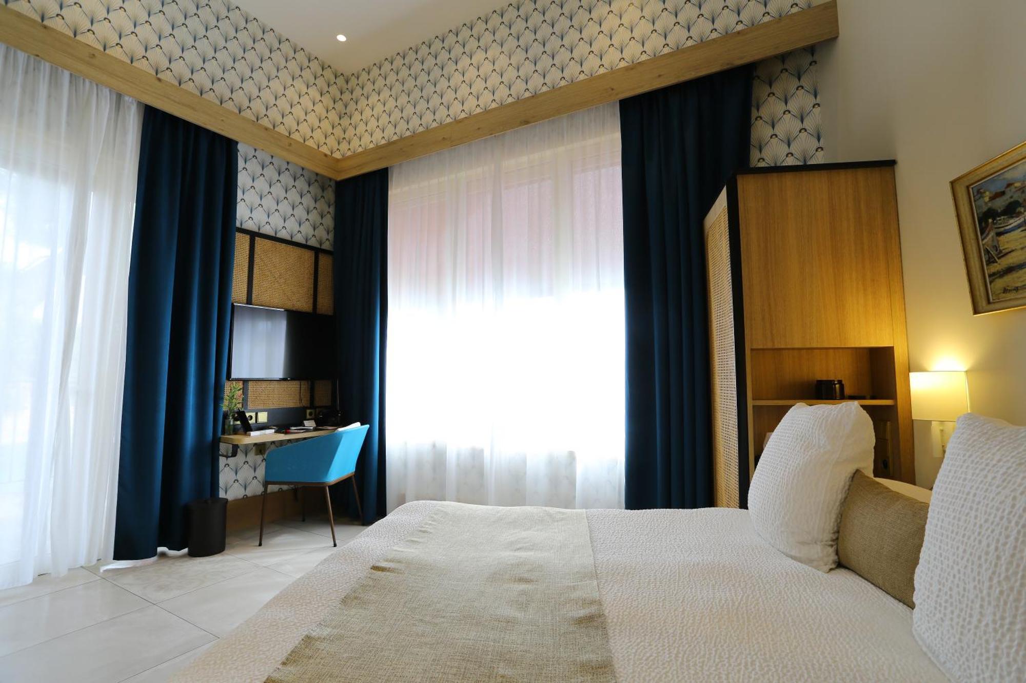Splendid Hotel & Spa บ็องโดล ภายนอก รูปภาพ