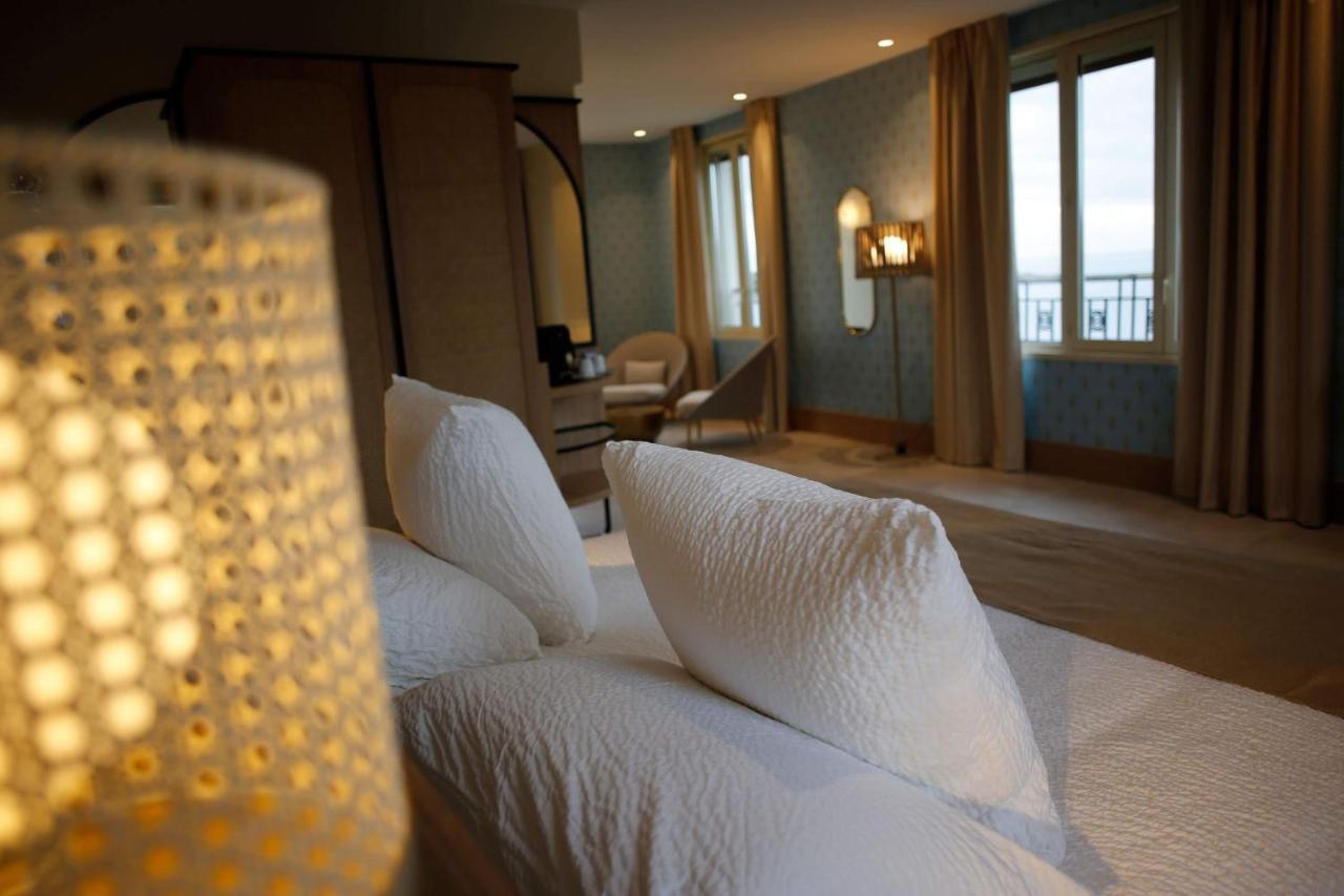 Splendid Hotel & Spa บ็องโดล ภายนอก รูปภาพ