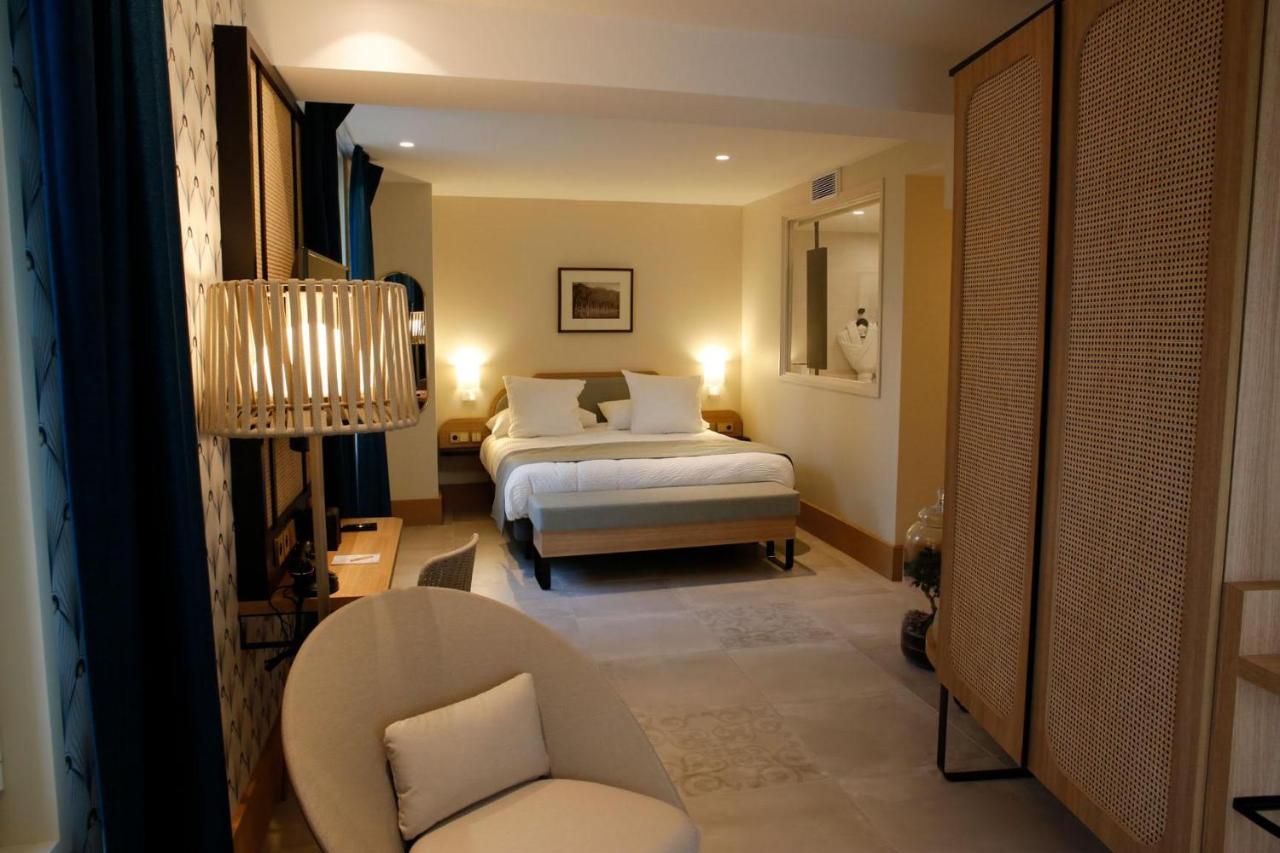 Splendid Hotel & Spa บ็องโดล ภายนอก รูปภาพ